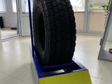 НОВЫЕ Оригинальные грузовые шины Michelin за 350 000 тг. в Атырау – фото 2