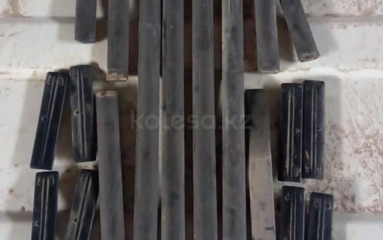 Заглушки накладки канавок крыши лк200 за 10 000 тг. в Алматы