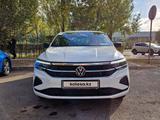 Volkswagen Polo 2022 года за 13 500 000 тг. в Астана