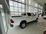 Toyota Hilux 2022 года за 22 600 000 тг. в Атырау – фото 3