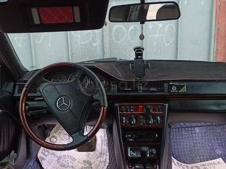 Mercedes-Benz E 500 1994 года за 3 700 000 тг. в Шымкент – фото 9