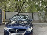 Volkswagen Passat 2006 года за 4 800 000 тг. в Алматы – фото 5