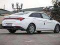 Hyundai Elantra 2021 года за 11 500 000 тг. в Алматы – фото 35