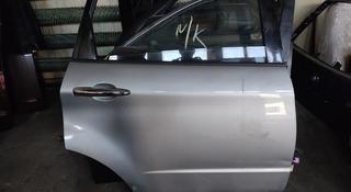 Дверь задняя правая Subaru Tribeca B9 за 65 000 тг. в Алматы