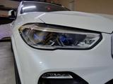BMW X5 2019 года за 43 500 000 тг. в Алматы – фото 5