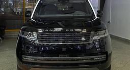 Land Rover Range Rover 2022 года за 210 000 000 тг. в Алматы – фото 4