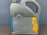 Масло моторное Mercedes Benz 5W40 MB229.5 5 литров A000989630813AAEW за 23 000 тг. в Алматы
