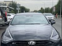 Hyundai Sonata 2021 года за 16 500 000 тг. в Алматы