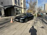 Toyota Camry 2021 года за 17 900 000 тг. в Алматы – фото 5