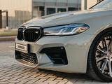 BMW M5 2018 года за 56 000 000 тг. в Алматы – фото 5
