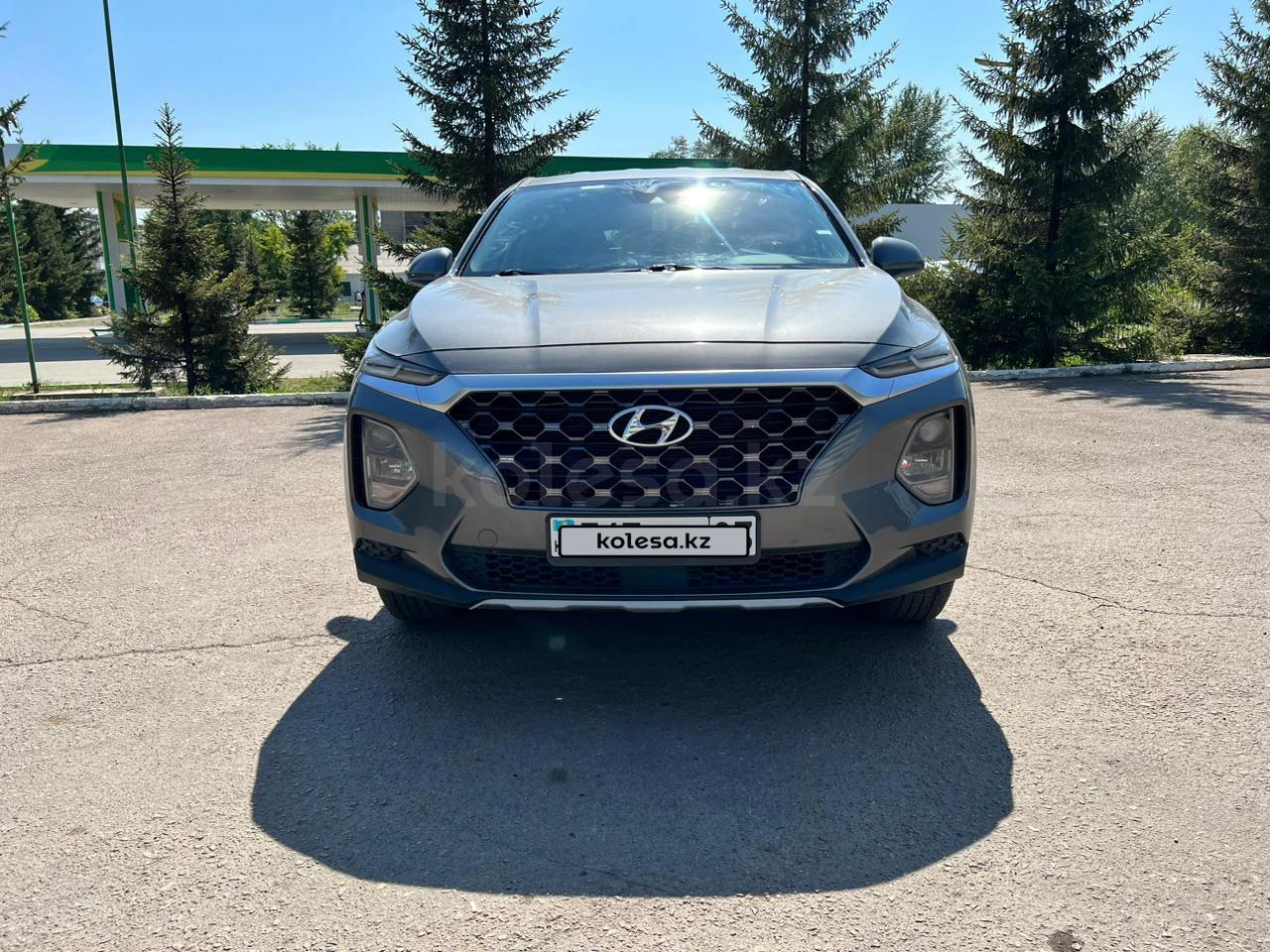 Hyundai Santa Fe 2019 г.