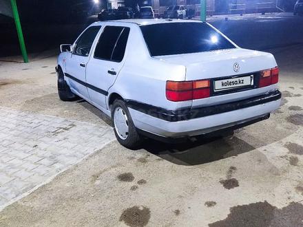 Volkswagen Vento 1993 года за 1 100 000 тг. в Алматы – фото 3