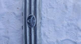 Решетка радиатора Toyota camry Gracia за 15 000 тг. в Усть-Каменогорск