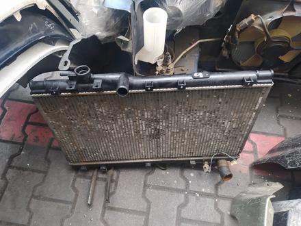 Радиатор Honda CR-V rd1 за 35 000 тг. в Алматы – фото 2