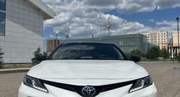 Toyota Camry 2021 года за 21 500 000 тг. в Караганда