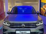 Volkswagen Tiguan Exclusive 1.4 2021 года за 18 720 000 тг. в Уральск