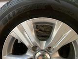 Новый комплект дисков с новой зимней резиной Bridgestone! за 560 000 тг. в Алматы – фото 2