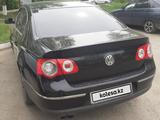 Volkswagen Passat 2008 года за 4 300 000 тг. в Уральск – фото 5