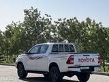 Toyota Hilux 2021 года за 22 500 000 тг. в Шымкент – фото 2