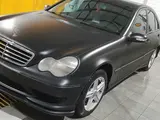 Бампер AMG для W203 Mercedes Benz C Class за 60 000 тг. в Алматы