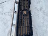 Оригинальная Решетка радиатора TOYOTA TUNDRA за 250 000 тг. в Алматы – фото 5