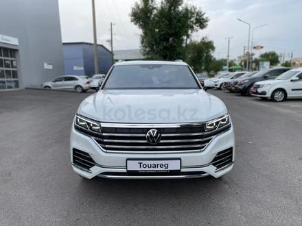Volkswagen Touareg Business Elegance 2021 года за 32 110 000 тг. в Шымкент – фото 14