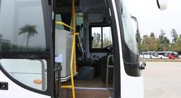 King Long  57 МЕСТ ПРИГОРОДНЫЙ междугородний туристический дизельный автобус 2022 года за 67 990 000 тг. в Атырау – фото 4