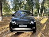 Land Rover Range Rover 2022 года за 128 000 000 тг. в Алматы – фото 2