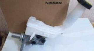 Оригинальный главный тормозной цилиндр на Nissan Juke F15 за 115 000 тг. в Алматы