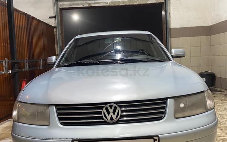 Volkswagen Passat 2000 года за 1 650 000 тг. в Алматы