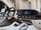 Mercedes-Maybach GLS 600 2023 года за 149 000 000 тг. в Алматы – фото 2