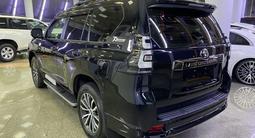 Toyota Land Cruiser Prado Luxe 2022 года за 55 000 000 тг. в Шымкент – фото 4