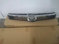 Решетка радиатора на Toyota Camry 55 Exclusive 2014-2018г за 35 500 тг. в Алматы