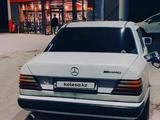 Mercedes-Benz E 200 1987 года за 900 000 тг. в Жезказган – фото 2