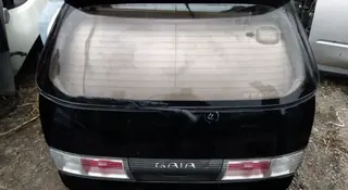 Крышка багажника Тойота ГАЯ за 40 000 тг. в Алматы