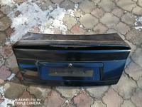 Крышка багажника на ауди а 4 за 30 000 тг. в Алматы