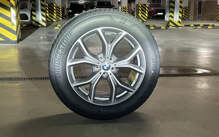 Покрышки + Диски BMW за 2 500 000 тг. в Караганда
