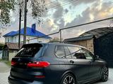 BMW X7 2019 года за 55 000 000 тг. в Уральск – фото 4