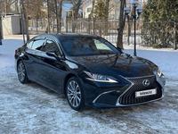 Lexus ES 250 2018 года за 24 200 000 тг. в Алматы