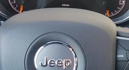 Jeep Grand Cherokee 2020 года за 30 500 000 тг. в Актау – фото 2