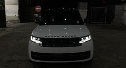 Land Rover Range Rover 2022 годаүшін165 000 000 тг. в Алматы