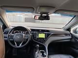 Toyota Camry 2019 года за 16 700 000 тг. в Астана – фото 5