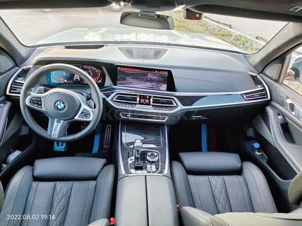 BMW X7 2021 года за 70 000 000 тг. в Астана – фото 28