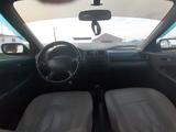 Mazda 323 1997 года за 1 600 000 тг. в Актобе – фото 5