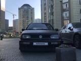 Volkswagen Golf 1994 года за 1 200 000 тг. в Алматы – фото 3