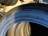 Резина зимняя 215/50 R17 Dunlop комплект за 110 000 тг. в Алматы – фото 4