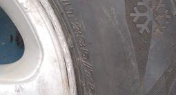 Шины в сборе диск на р 15 за 220 000 тг. в Актобе – фото 2