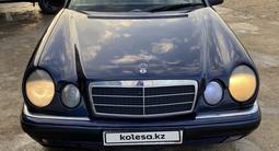 Mercedes-Benz E 200 1998 года за 1 890 000 тг. в Кызылорда