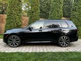 BMW X7 2022 года за 90 000 000 тг. в Алматы – фото 4