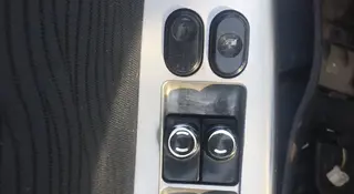 Hyundai Accent кнопка стеклоподъемники за 1 000 тг. в Алматы